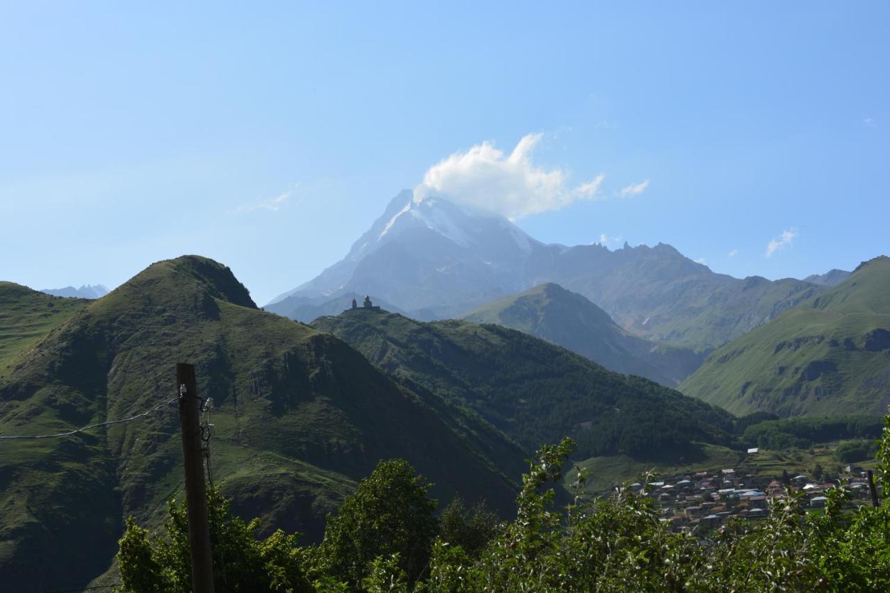 Panorama Kazbegi Hotell Eksteriør bilde